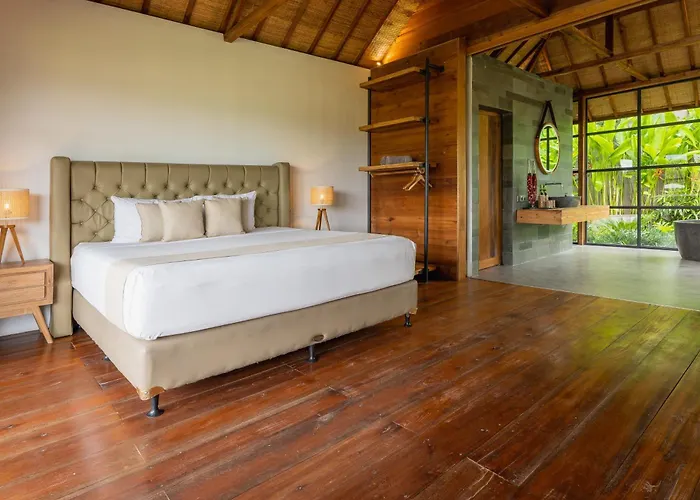 East Bali Volcano View & - Adults Only Area
