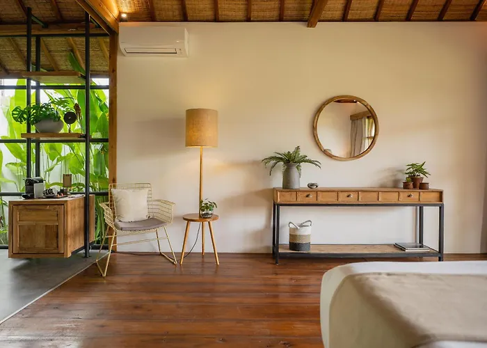 East Bali Volcano View & - Adults Only Area Candidasa