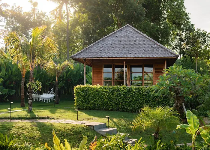 East Bali Volcano View & - Adults Only Area